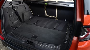 Land Rover Discovery Sport - boot 