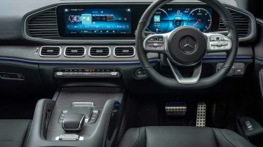 Mercedes GLE SUV Coupe interior
