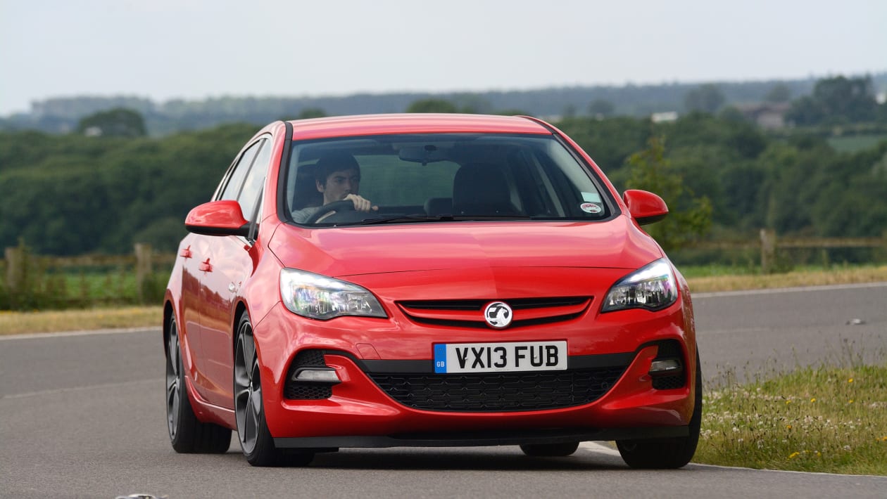 Vauxhall Astra Hatchback Pictures | Carbuyer