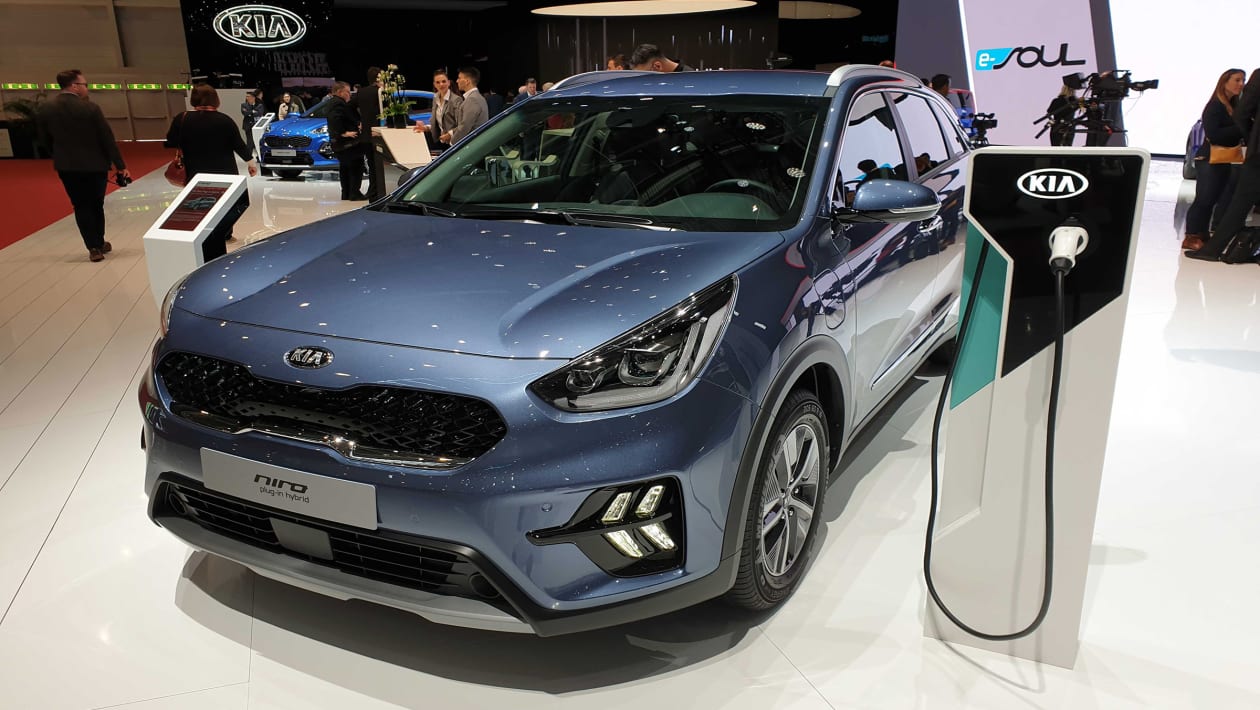 2019 kia niro plug in hybrid price