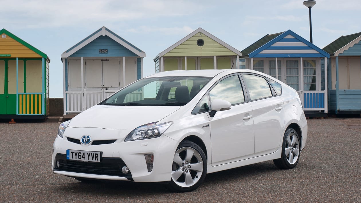 buying a second hand hybrid car