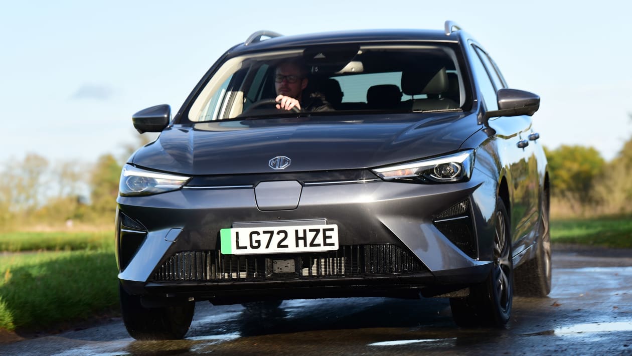 MG5 EV estate - Electric motor, drive & performance | Carbuyer