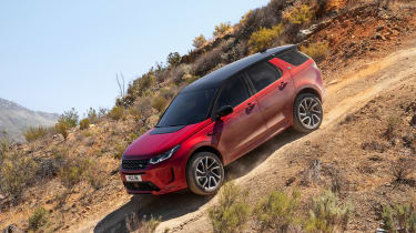 Facelifted Land Rover Discovery Sport - off-roading 