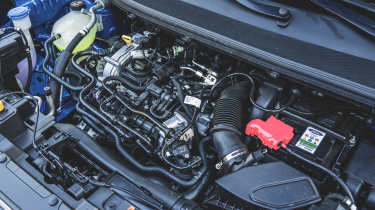 Ford Tourneo Courier EcoBoost engine