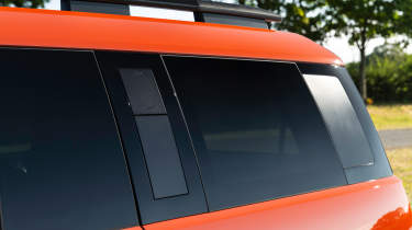 Hyundai Santa Fe UK rear windows