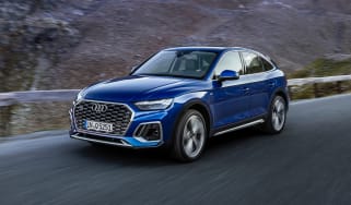 2021 Audi Q5 Sportback - front 3/4 dynamic