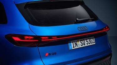 Audi SQ5 tail-lights