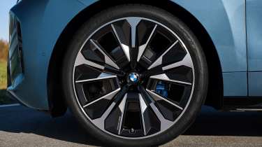 BMW iX wheel