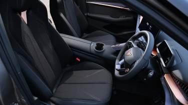 Cupra Tavascan front seats