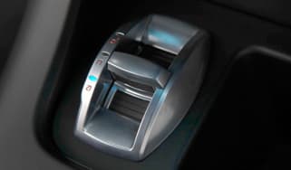 Alfa Romeo D.N.A. driving mode selector switch
