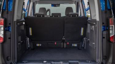 Ford Tourneo Courier boot no parcel shelf