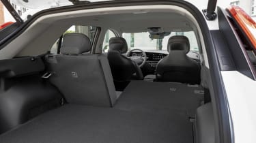 Kia Niro SUV EV boot space