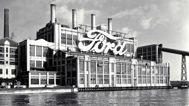 Ford&#039;s Dagenham plant boasted a dock, rail lines, a foundry and a power station