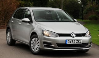 Volkswagen Golf MkVII 2013 front quarter