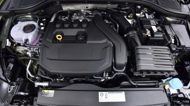 2020 Volkswagen Golf - engine bay