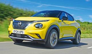 Nissan Juke UK drive front quarter