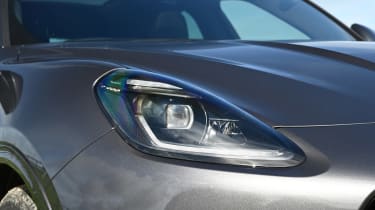 Maserati Grecale SUV headlights