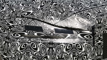 Jaguar F-Pace facelift headlight - camouflaged