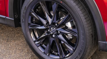 Mazda CX-5 Kuro alloy wheel