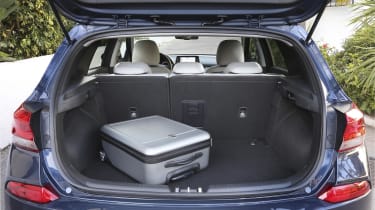 Hyundai I30 Hatchback Practicality Boot Space Review Carbuyer