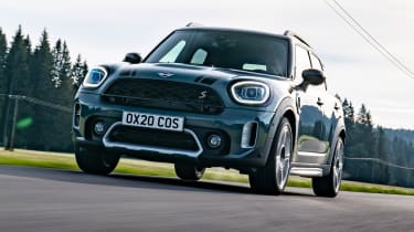 Facelifted 2020 MINI Countryman Cooper S - rear dynamic