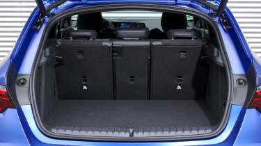 BMW 1 Series facelift boot space