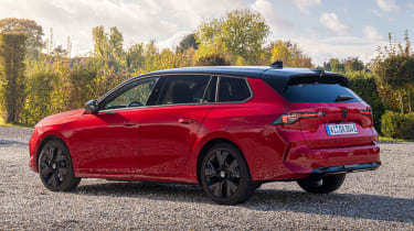 Vauxhall Astra Sports Tourer Electric static rear-quarter view