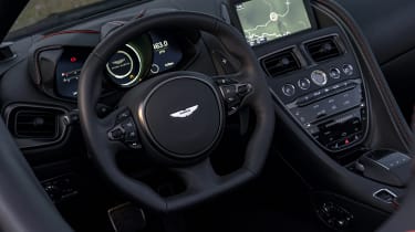 Aston Martin DBS Superleggera Volante interior
