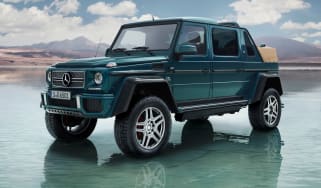 As well as a vast ground clearance, the G650 Landaulet also has three differential locks, which should make it indomitable 