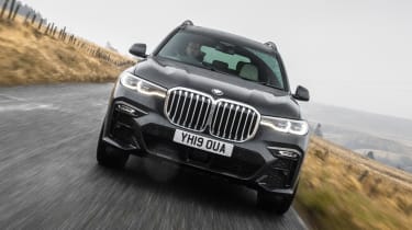 BMW X7 SUV front tracking