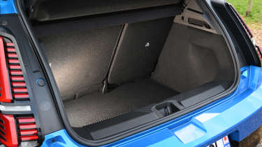 Alpine A290 boot space