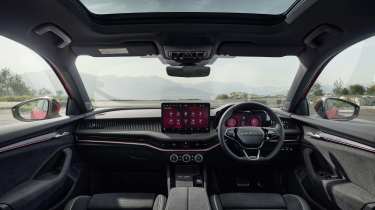 Skoda Superb SportLine interior