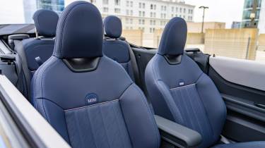 MINI Cooper Convertible seats