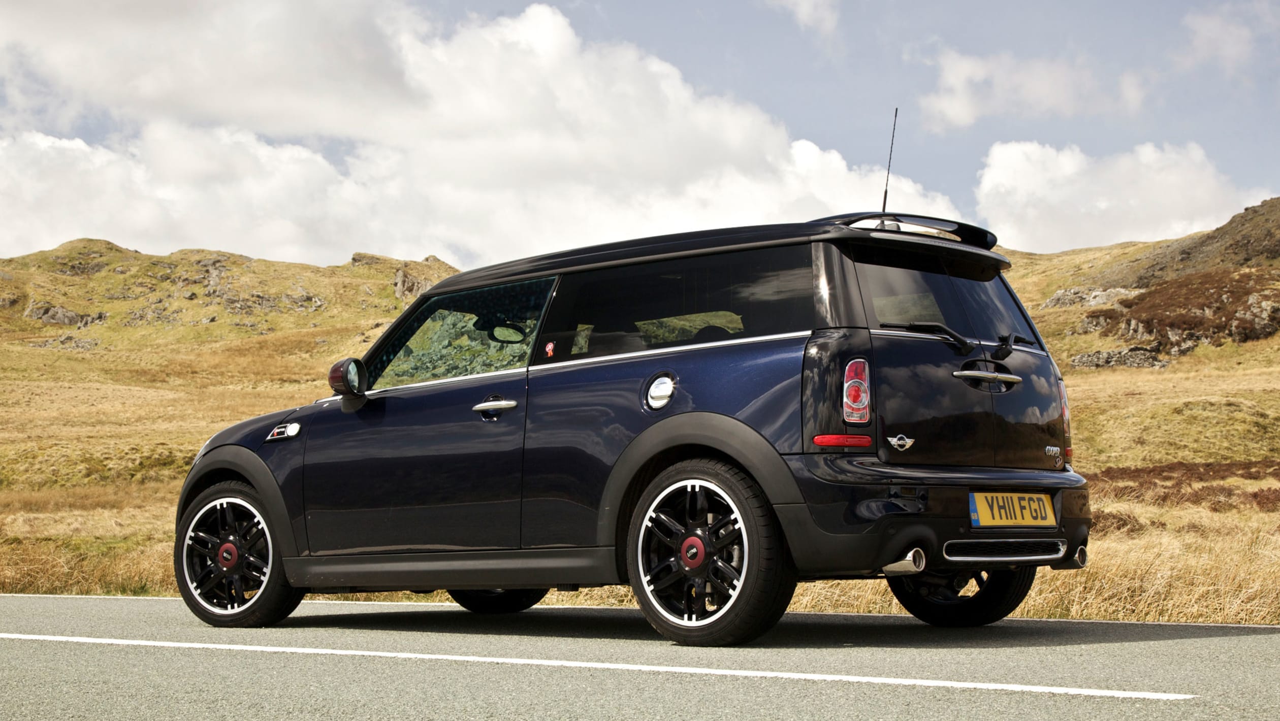 Mini Clubman Estate Pictures Carbuyer