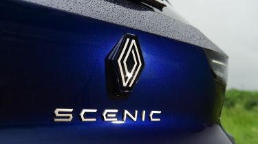 Renault Scenic logo and badge