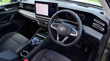VW Tiguan interior