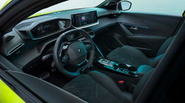 Peugeot 208 facelift interior