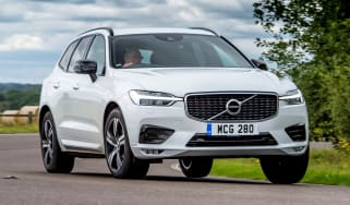 Volvo XC60 R-Design driving - front