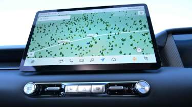 MGS5 EV sat nav