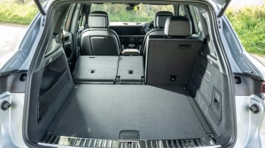 Porsche Cayenne SUV split folding seats
