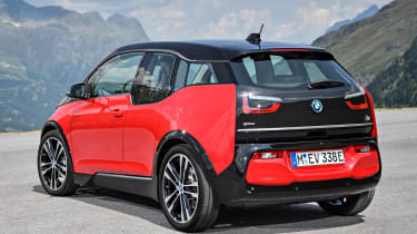 The standard i3 is fitted with a 94Ah battery that gives a claimed range of 195 miles