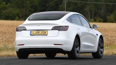 2019 Tesla Model 3 - dynamic rear 3/4 view