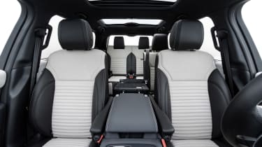 Land Rover Discovery SUV front seats