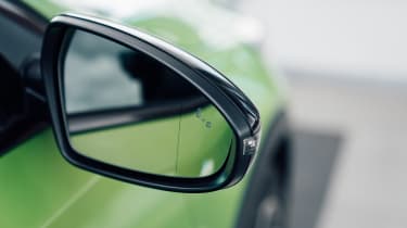 Kia XCeed hatchback door mirrors