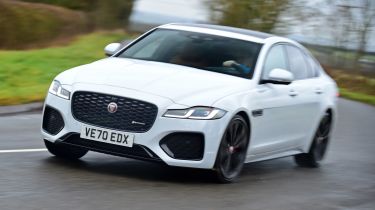 Jaguar XF saloon front cornering