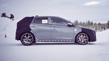 2020 Hyundai i20 N prototype - side view during winter testing
