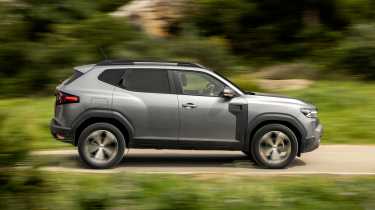 Dacia Duster side