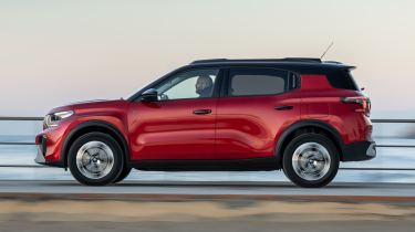 Citroen C3 Aircross profile