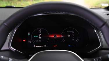 Renault Captur driver display