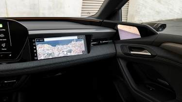 Audi A6 e-tron passenger display